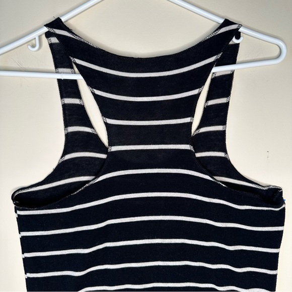 Oakley Women’s Black White Striped Tank Top XS - Picture 5 of 8